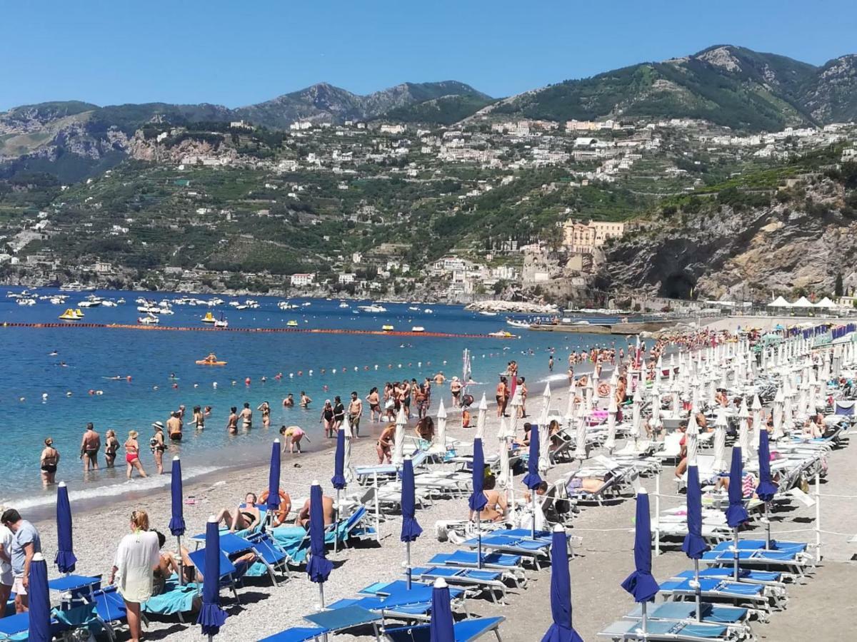 Panorama Host - Domus Amalfi Coast Apartment Maiori Bagian luar foto